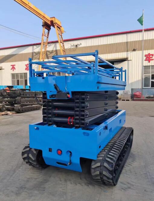 1675935369634288.jpg 全自電動(dòng)自行走履帶升降機(jī).jpg